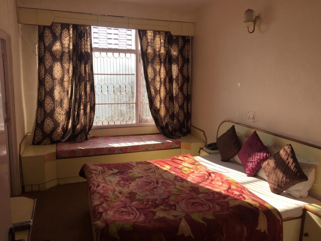 Hotel Lotus Shimla Ngoại thất bức ảnh